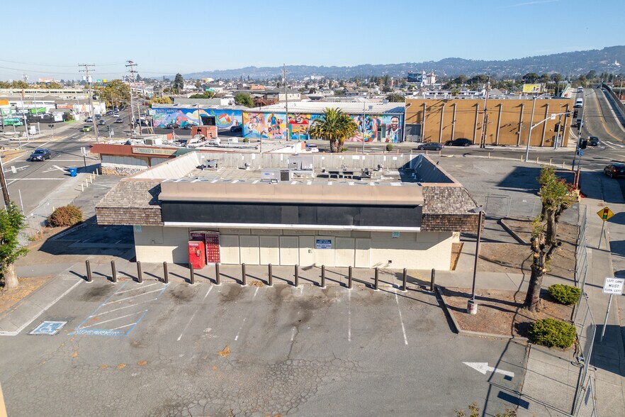 More Photos Of 324 23rd Ave, Oakland Convenience Store For Sale