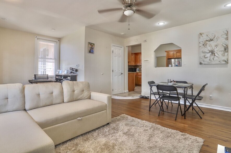 More Photos Of 71 Honiss St, Belleville Apartments For Sale