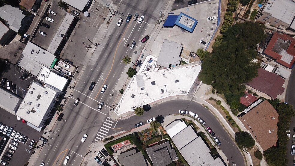 More Photos Of 3129 W Sunset Blvd, Los Angeles Apartments For Lease