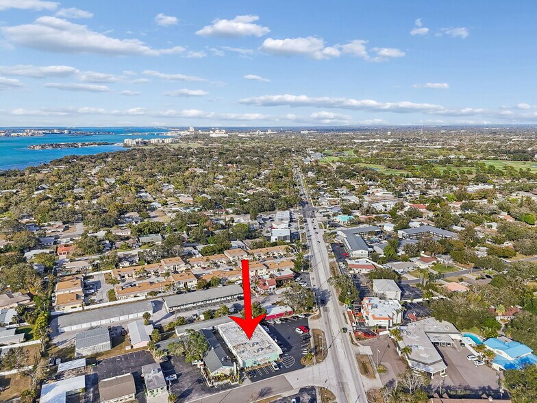 More Photos Of 510-520 Indian Rocks Rd, Largo Unknown For Lease