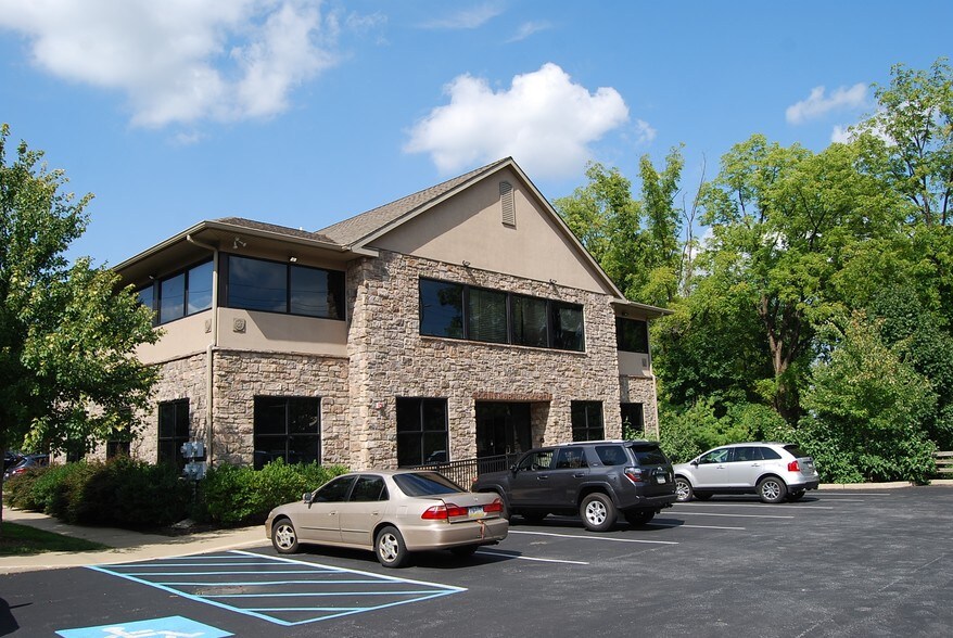 More Photos Of 519 Lancaster Ave, Malvern Office For Sale