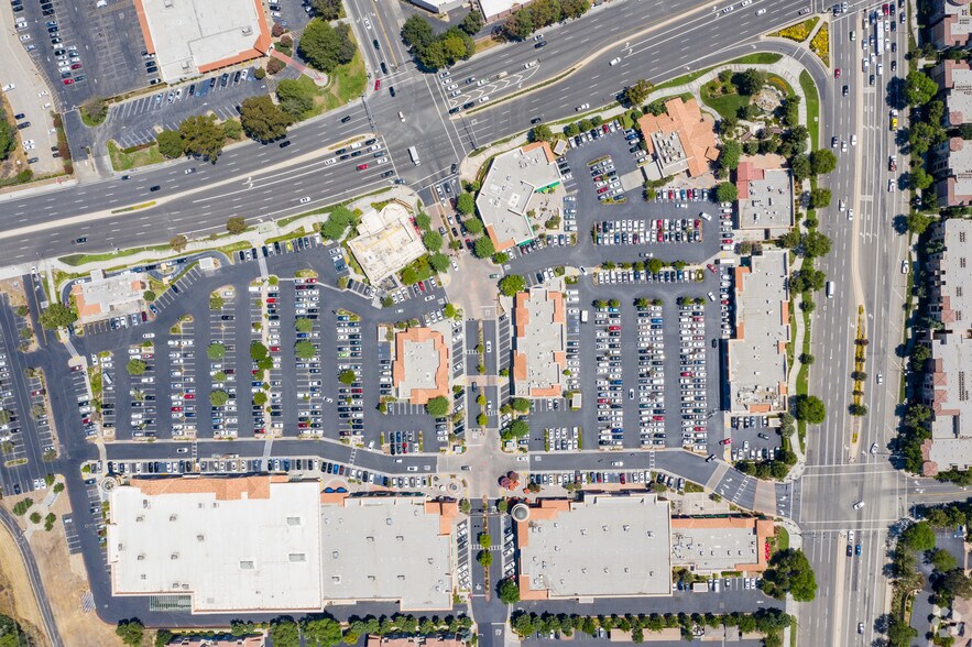 More Photos Of 27003-27103 Mcbean Pky, Valencia Unknown For Lease