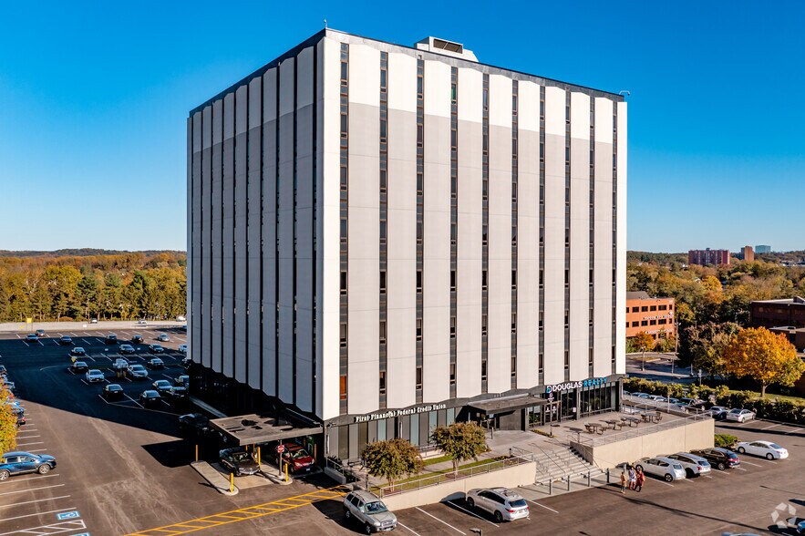 More Photos Of 1301 York Rd, Lutherville Office For Sale