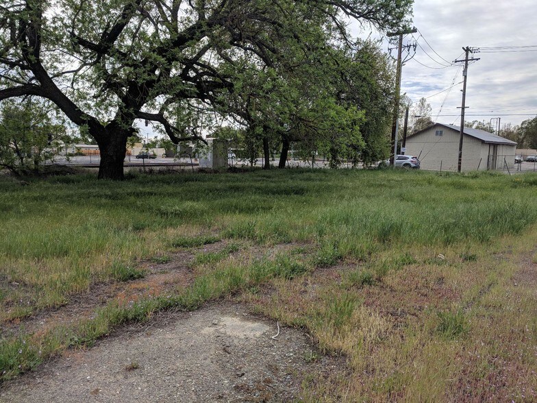 More Photos Of 1021 Beamer St, Woodland Land For Sale