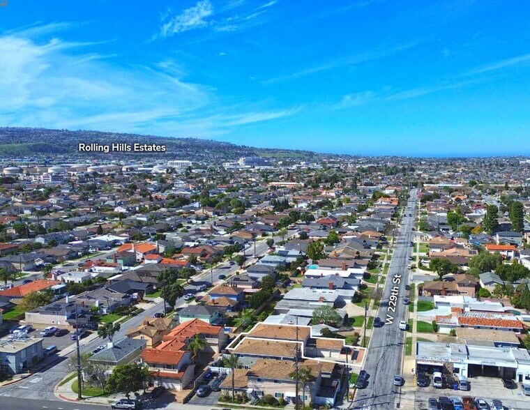 More Photos Of 2210 W 229th St, Torrance Multifamily For Sale