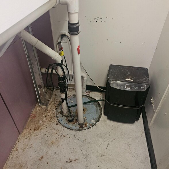 More Photos Of 6401-6405 Belair Rd, Baltimore Storefront Retail Office For Sale