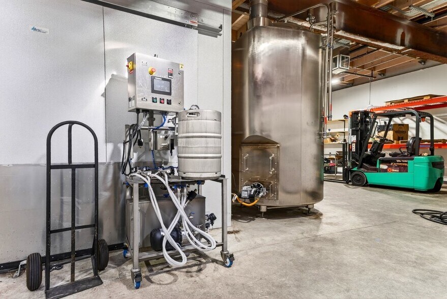 More Photos Of 625 Main St, Watsonville Freestanding For Sale