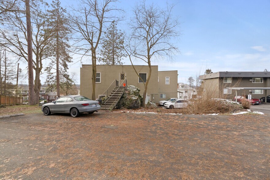 More Photos Of 901 S Lincoln St, Spokane Multifamily For Sale