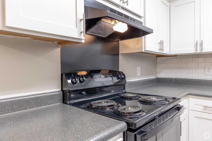 More Photos Of 29 Briar Cir, Fayetteville Apartments For Sale