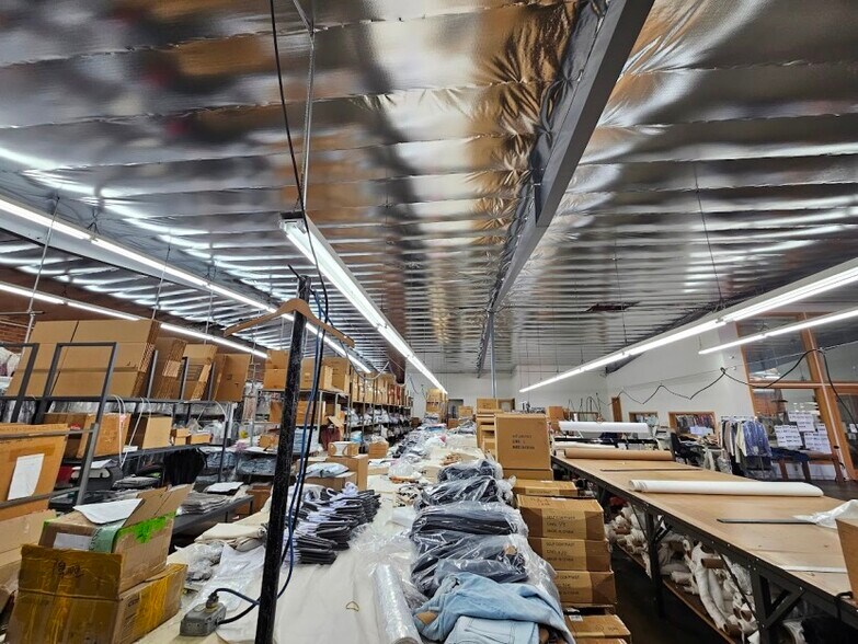 More Photos Of 1354 E Washington Blvd, Los Angeles Warehouse For Sale