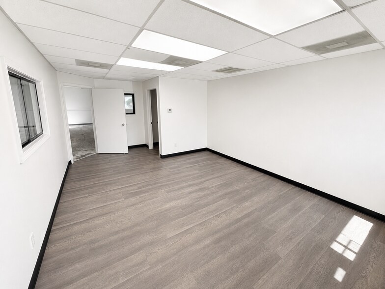 More Photos Of 9450 Harwin Dr, Houston Unknown For Lease
