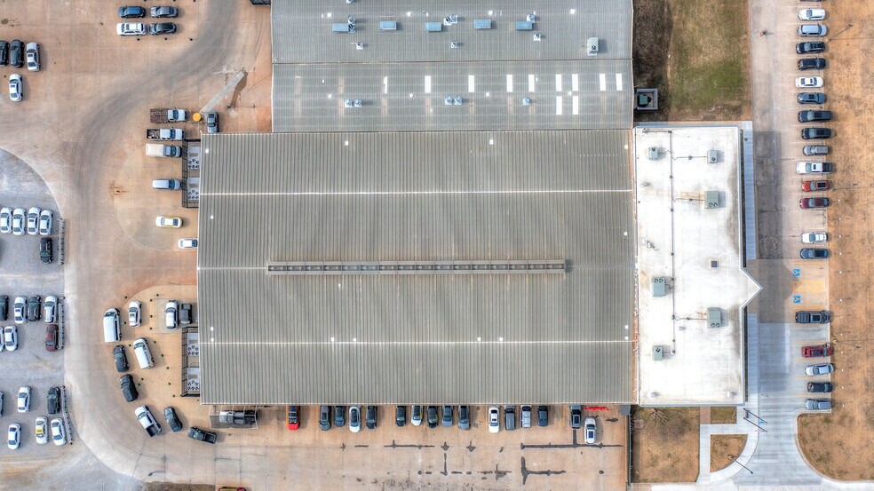 More Photos Of 20701 E 81st St, Broken Arrow Manufacturing For Sale