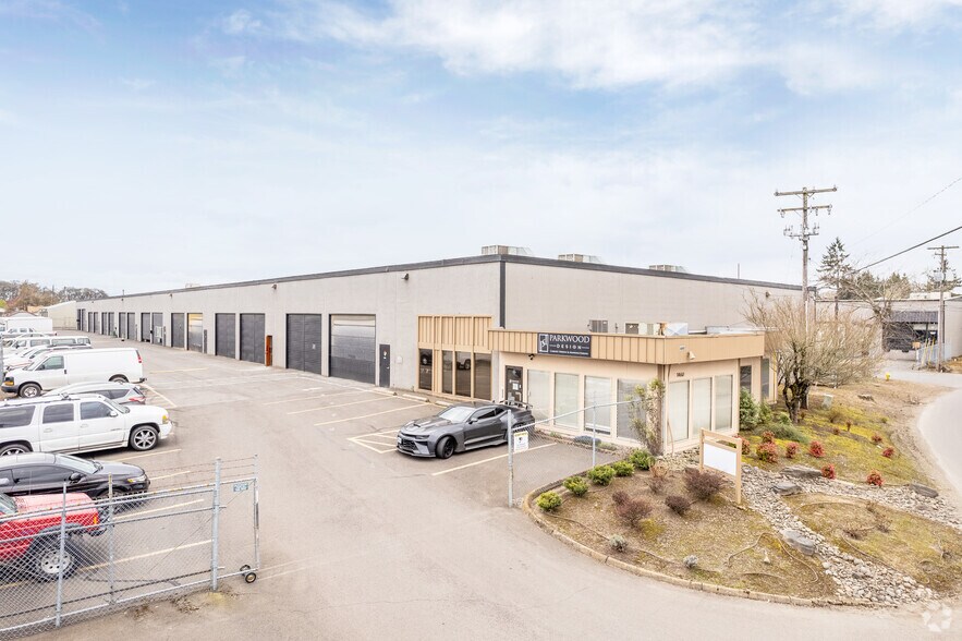 Primary Photo Of 1468 McDonald St NE, Salem Warehouse For Lease