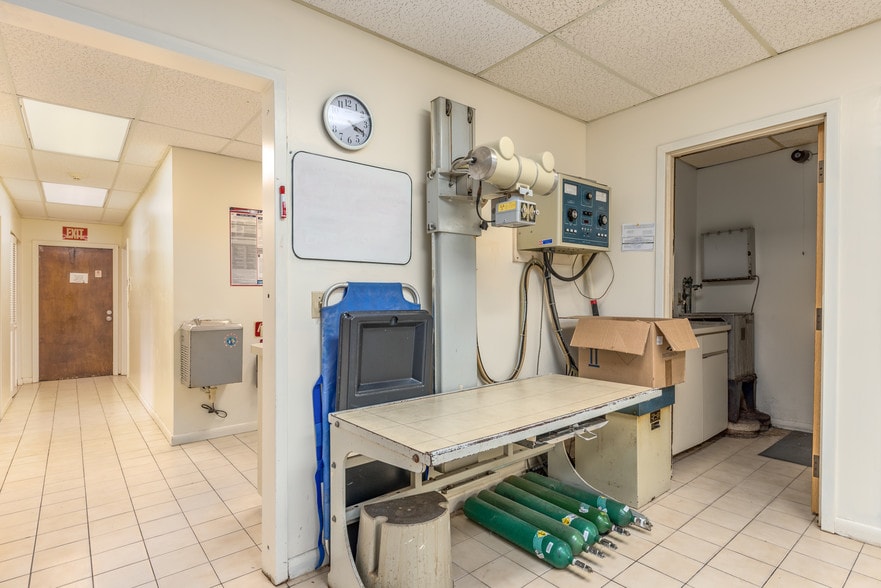 More Photos Of 8267 S Us-1 Hwy, Port Saint Lucie Freestanding For Sale