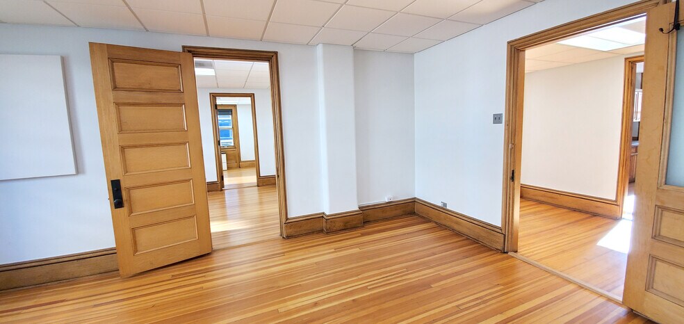 More Photos Of 730 17th St, Denver Office For Sale