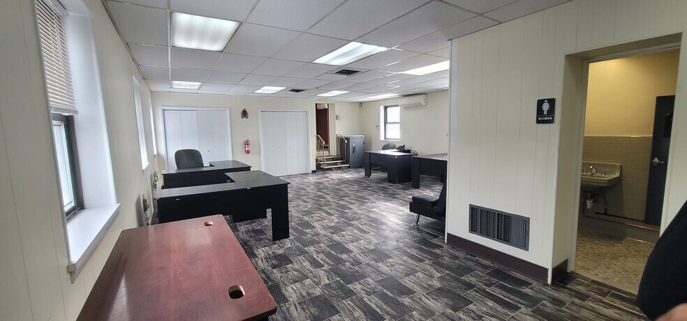More Photos Of 260 Secaucus Rd, Secaucus Food Processing For Lease
