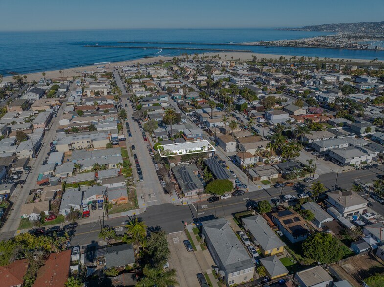 More Photos Of 5020 Brighton Ave, San Diego Multifamily For Sale