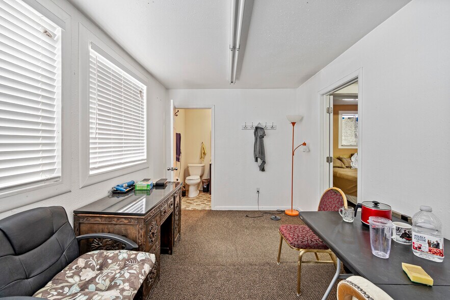 More Photos Of 1157 S Main St, Cedar City Auto Repair For Sale