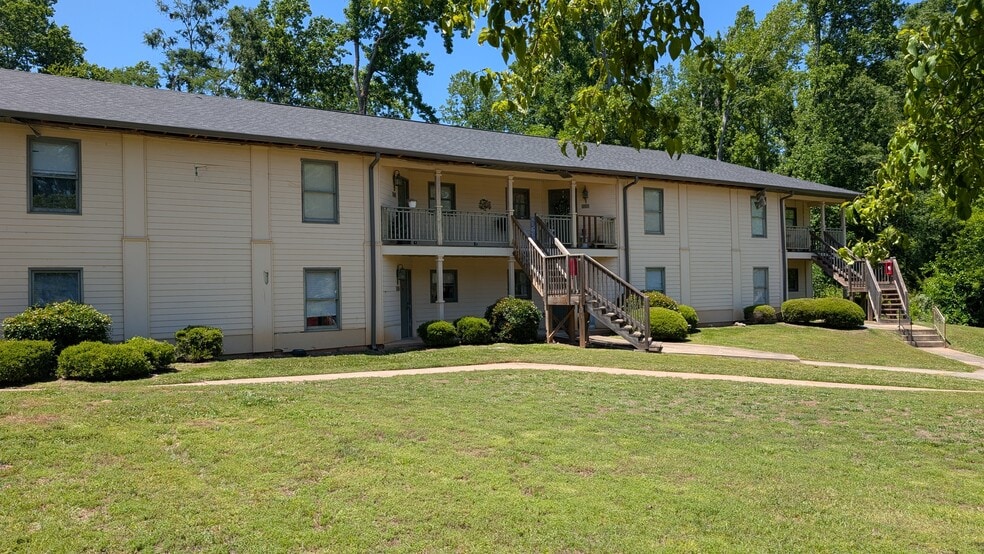 More Photos Of 101 Woodrow St, Laurens Apartments For Sale