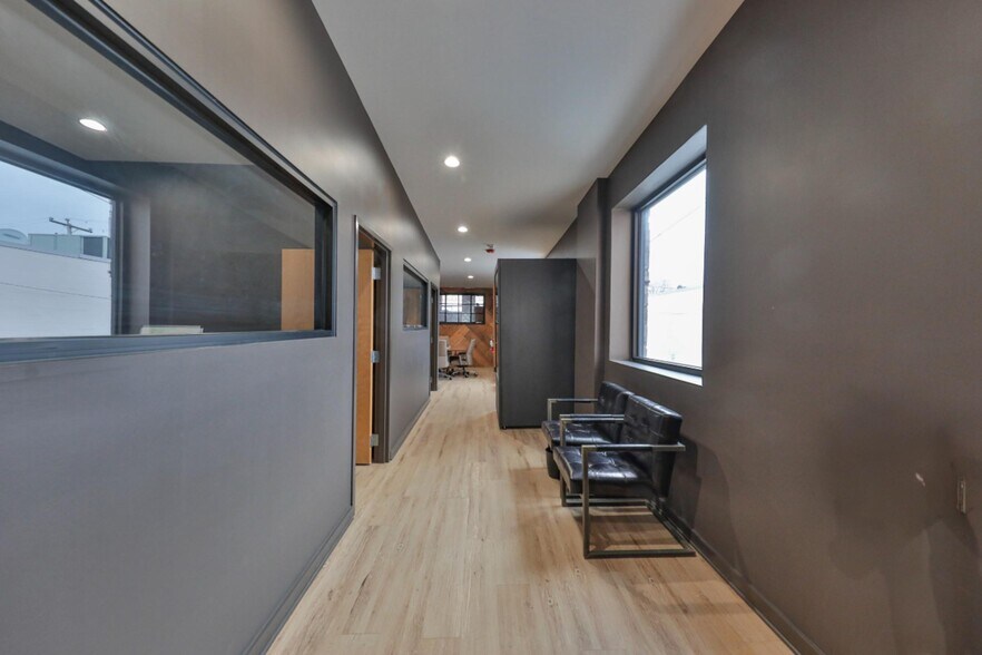 More Photos Of 915 Northampton St, Easton General Retail For Sale