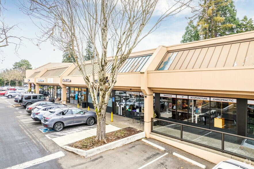 More Photos Of 333 S State St, Lake Oswego Storefront For Lease
