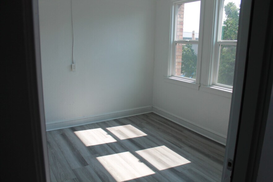 More Photos Of 28 S American St, Stockton Apartments For Sale