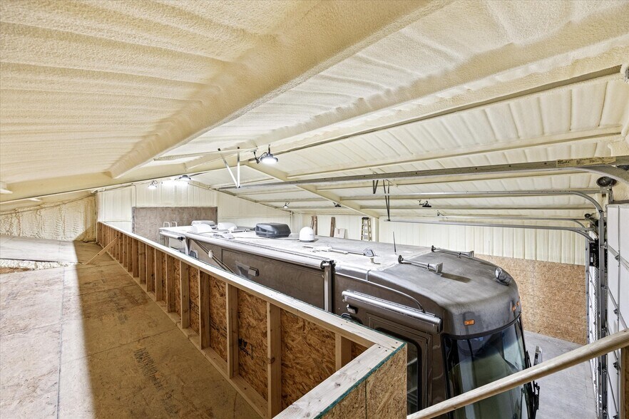 More Photos Of 7703 Prairie Creek Ln, Tolar Contractor Storage Yard For Sale