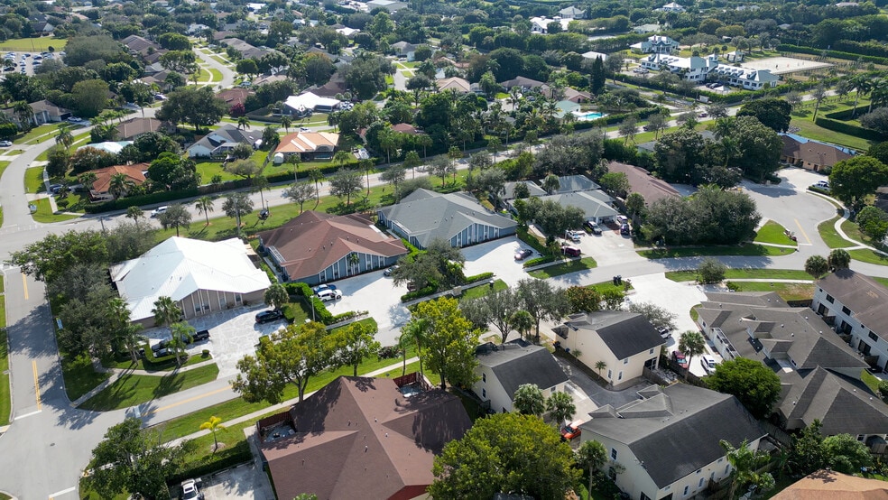 More Photos Of , Wellington Multifamily For Sale