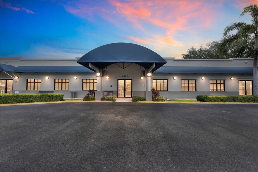 Primary Photo Of 4665 S Congress Ave, Lake Worth Medical For Lease