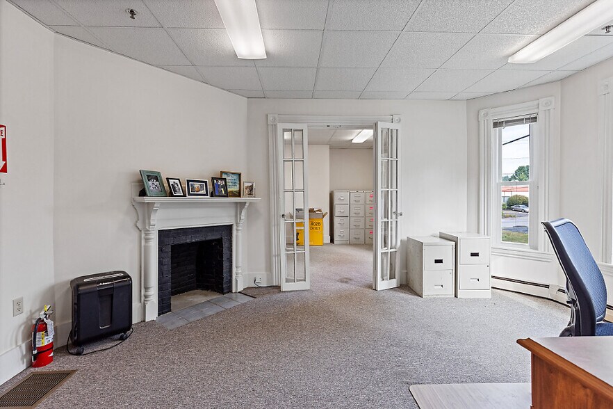 More Photos Of 323 State St, Augusta Office Residential For Sale