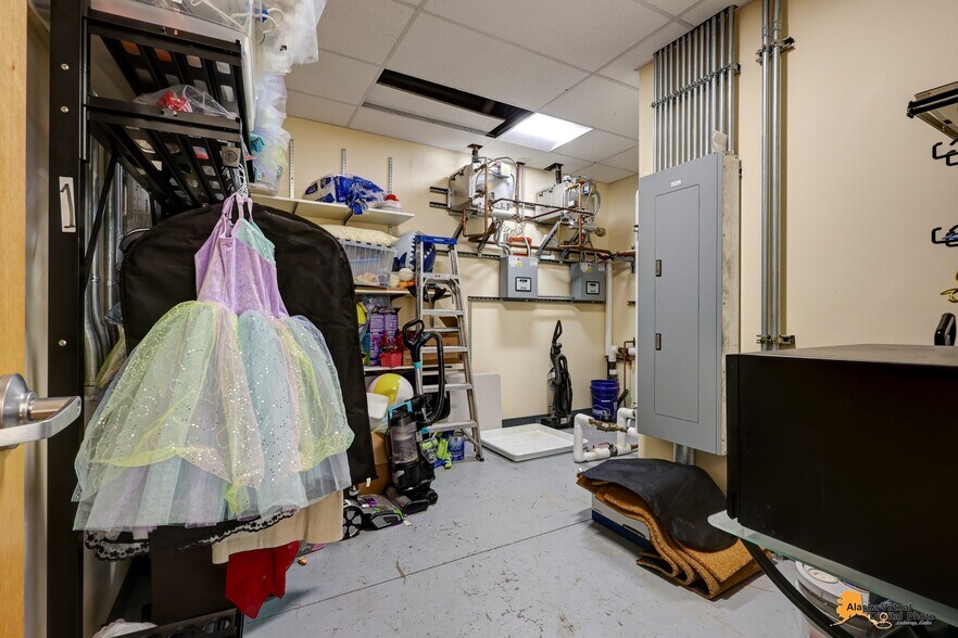 More Photos Of 1075 S Inner Springer Loop, Palmer Industrial For Sale