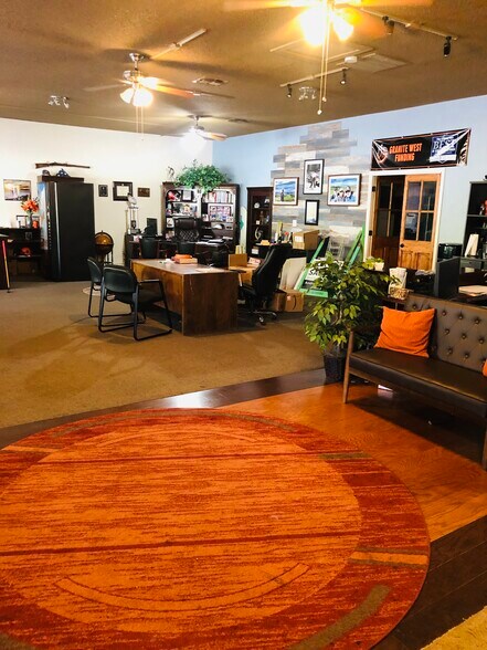 More Photos Of 40879 Highway 41, Oakhurst Freestanding For Sale