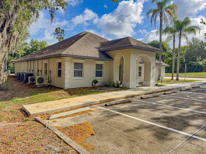 More Photos Of 4300 Garden St, Titusville Medical For Sale