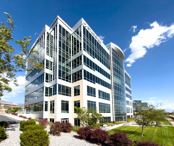 More Photos Of 3451 N Triumph Blvd, Lehi Office For Lease