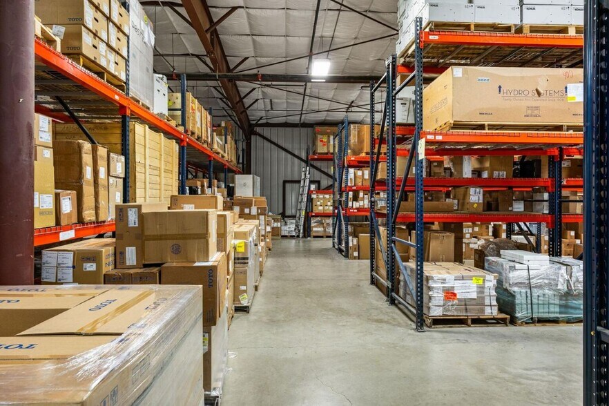 More Photos Of 81211 Gallatin Rd, Bozeman General Retail For Sale