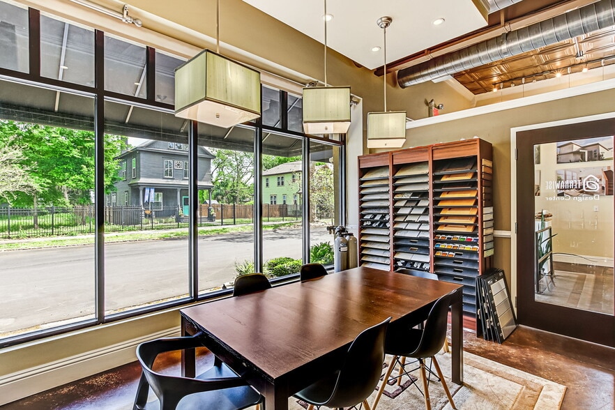 More Photos Of 1334 Walnut St, Jacksonville Office For Sale