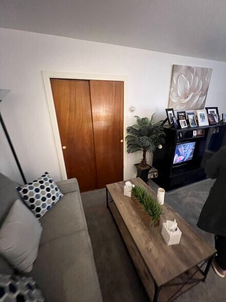 More Photos Of 814 76th St, North Bergen Multifamily For Sale