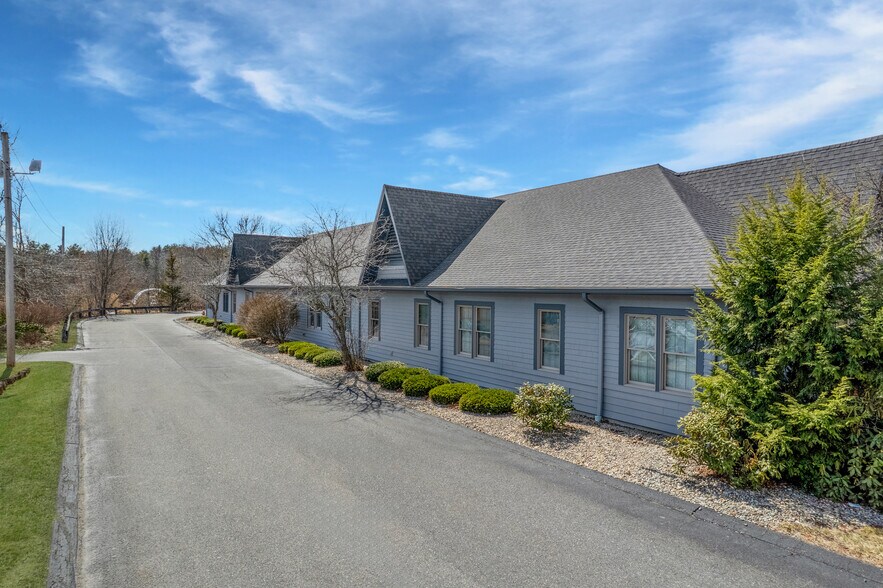 More Photos Of 440 E Central St, Franklin Medical For Lease