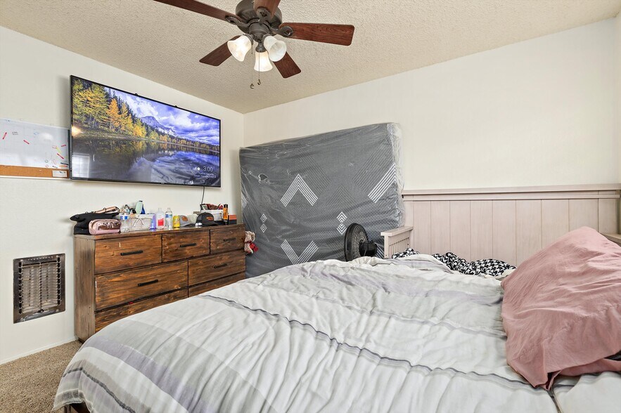 More Photos Of 2219 Oak St, Paso Robles Multifamily For Sale