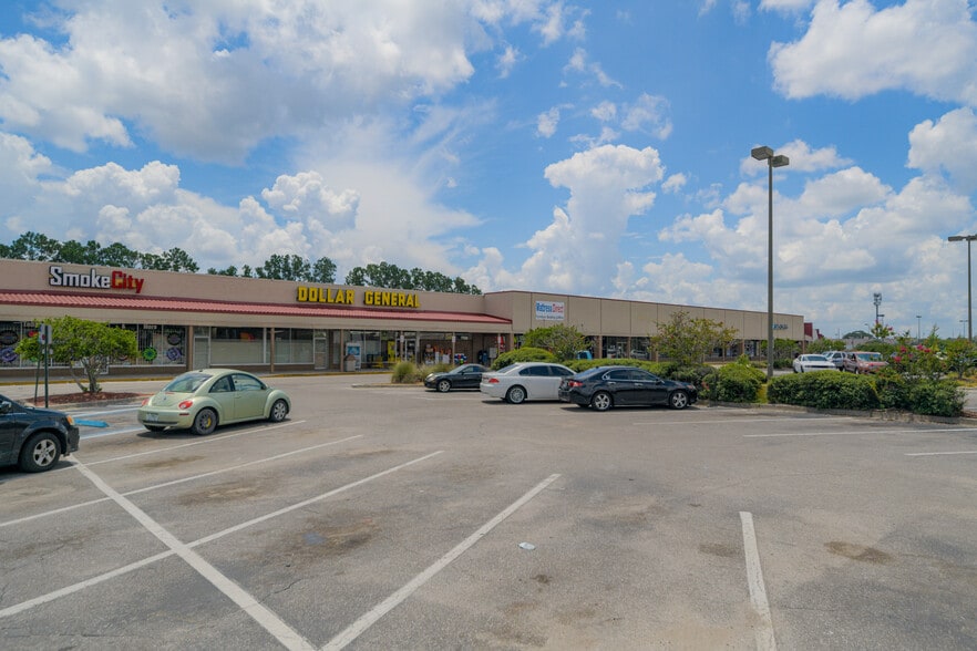 More Photos Of 291-311 Blanding Blvd, Orange Park General Retail For Lease