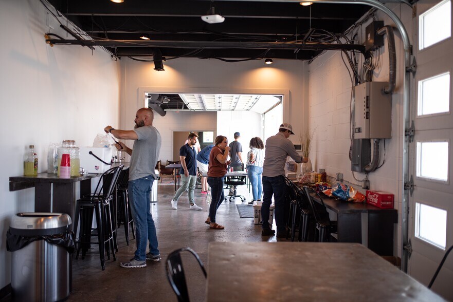 More Photos Of 205 Van Buren St, Nashville Loft Creative Space For Lease