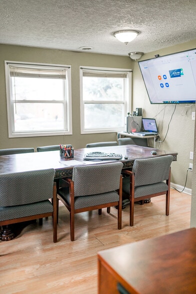 More Photos Of 21821 Libby Rd, Bedford Office For Sale