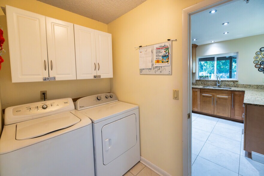 More Photos Of 7128 Wrenwood Cir, Tampa Rehabilitation Center For Sale