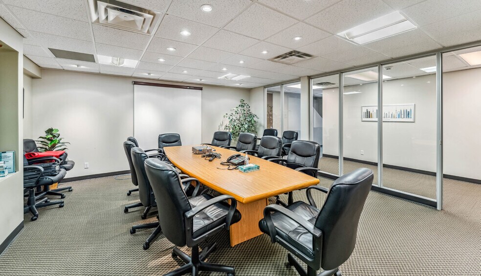 More Photos Of 155 Terence Matthews Cres, Ottawa Office For Sale