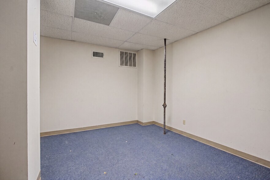 More Photos Of 2111 Skyline Dr, Mesquite Religious Facility For Sale