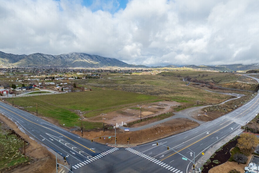 More Photos Of 21501 Tucker Rd, Tehachapi Land For Sale