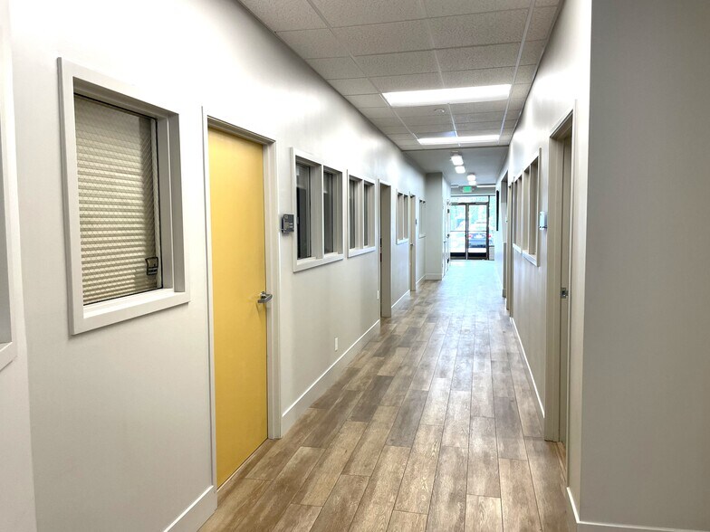 More Photos Of 1556 1st St, Napa Office For Lease