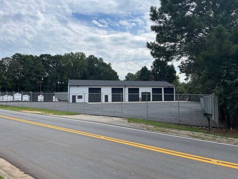 More Photos Of 248 Old Atlanta Rd, Stockbridge Service For Sale