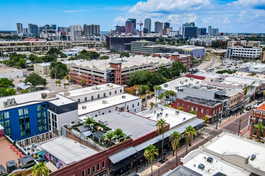 More Photos Of 1609 7th Ave, Ybor City Bar For Lease