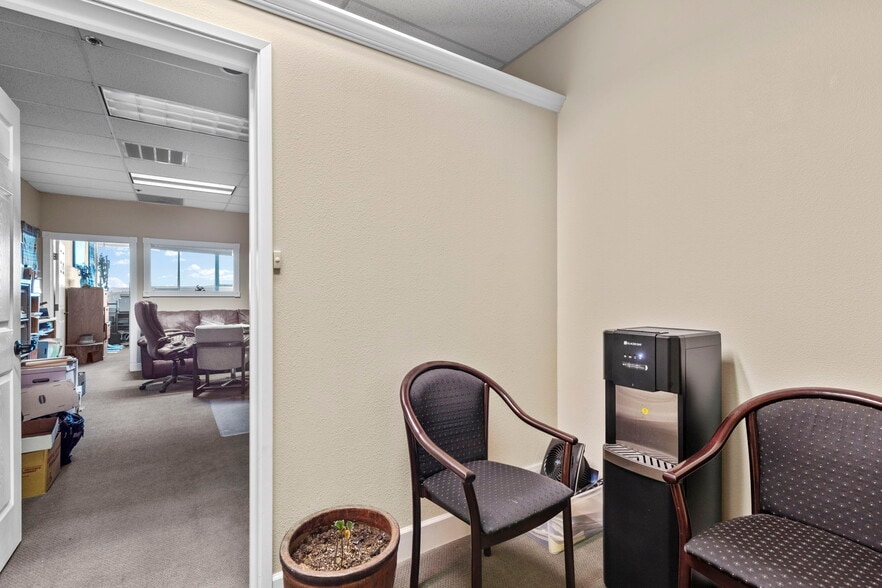 More Photos Of 13620 Lincoln Way, Auburn Office For Sale